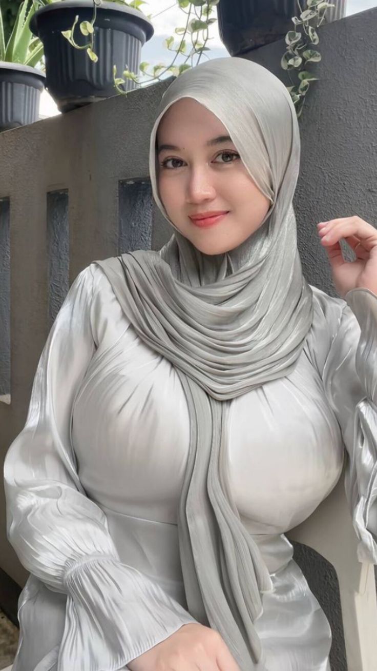 hijab tobrut